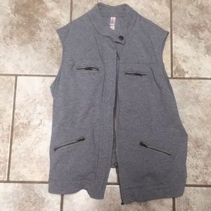 Cute Gray Xhilaration Vest